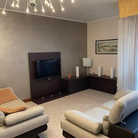 Casa Pietro شقة بيرغامو